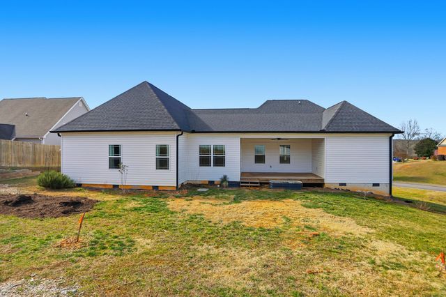 80 Play House Drive, Ringgold, GA 30736