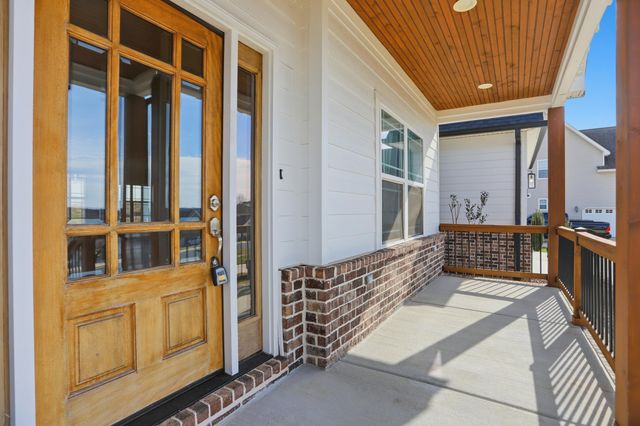 80 Play House Drive, Ringgold, GA 30736