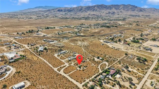 10393 Mockingbird Avenue, Apple Valley, CA 92308