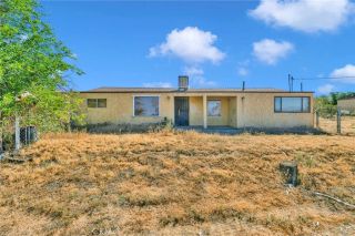 10393 Mockingbird Avenue, Apple Valley, CA 92308