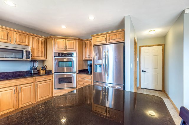 5862 FOREST Crossing, Erie, PA 16506