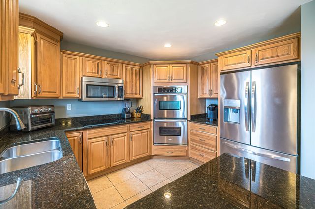 5862 FOREST Crossing, Erie, PA 16506