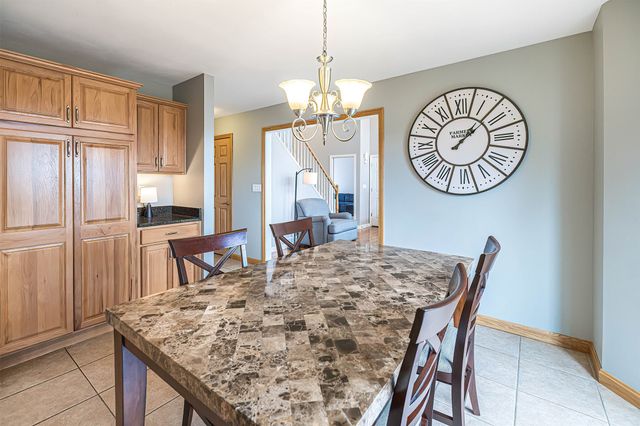 5862 FOREST Crossing, Erie, PA 16506