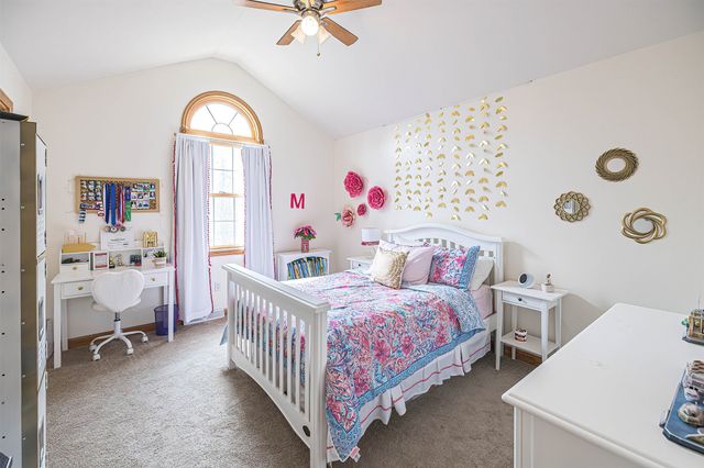 5862 FOREST Crossing, Erie, PA 16506