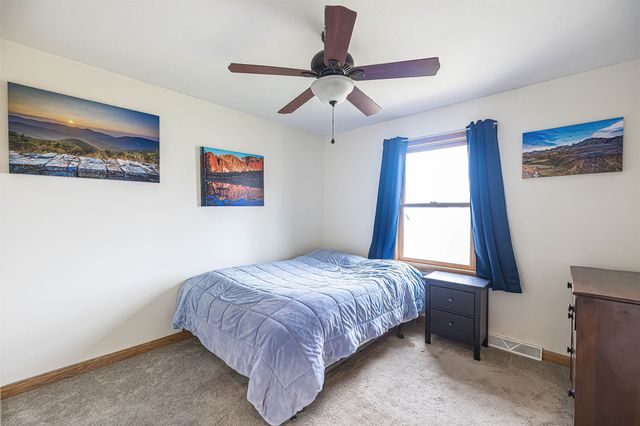 5862 FOREST Crossing, Erie, PA 16506