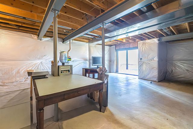 5862 FOREST Crossing, Erie, PA 16506