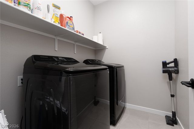 11934 Vector Ray Avenue, Las Vegas, NV 89138