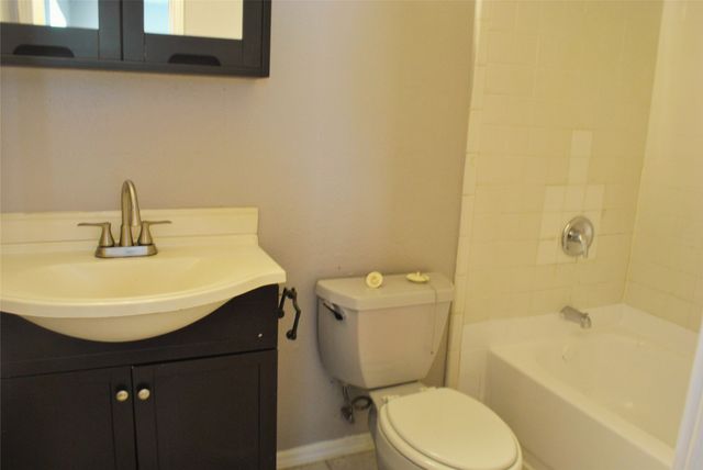 5528 adams Drive, The Colony, TX 75056