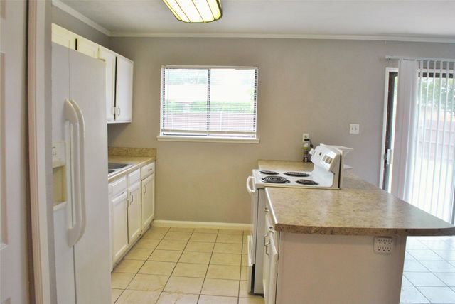 5528 adams Drive, The Colony, TX 75056