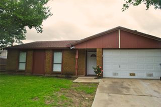 5528 adams Drive, The Colony, TX 75056