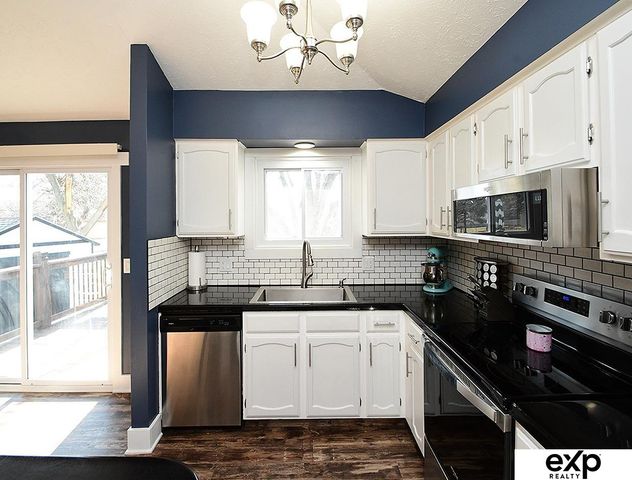 7503 S 147th Street, Omaha, NE 68138