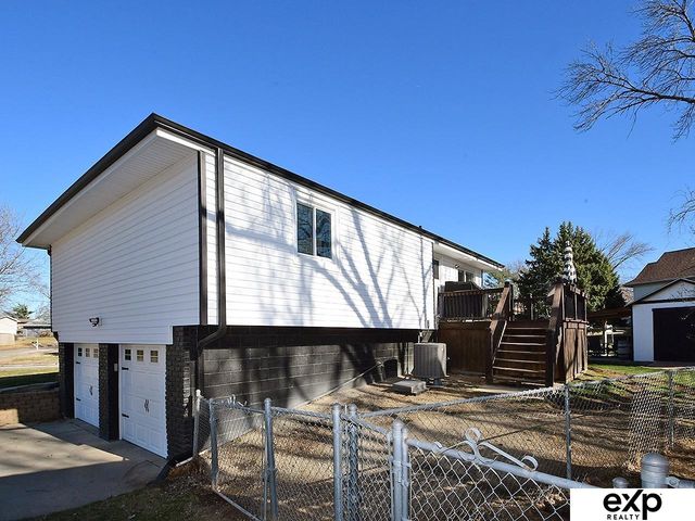 7503 S 147th Street, Omaha, NE 68138