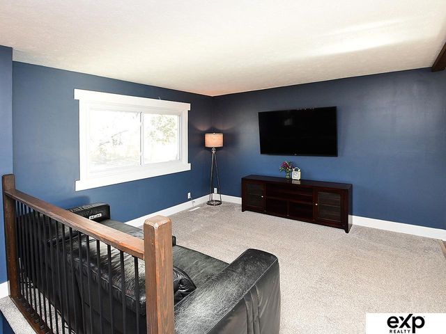 7503 S 147th Street, Omaha, NE 68138