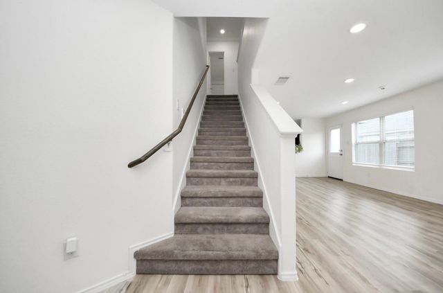 8650 Bar Harbor Drive, Baytown, TX 77521