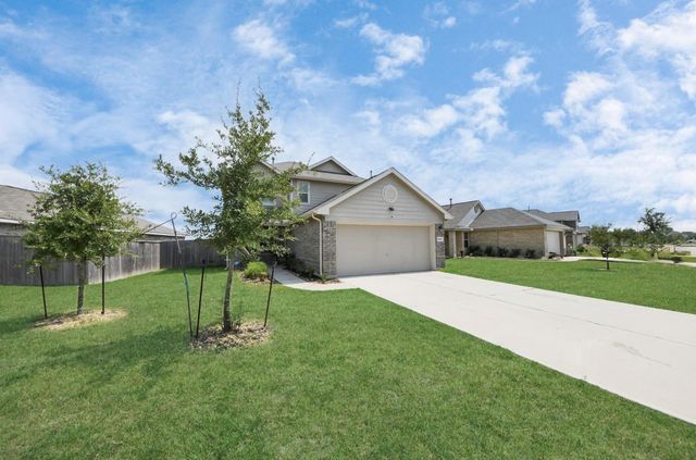 8650 Bar Harbor Drive, Baytown, TX 77521
