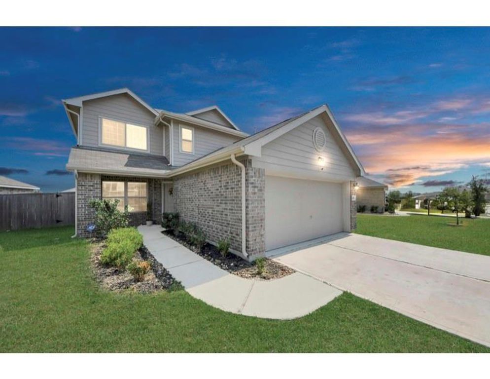 8650 Bar Harbor Drive, Baytown, TX 77521