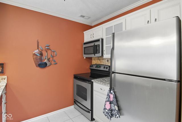 7186 Harbour, Indianapolis, IN 46240