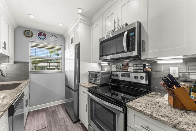 112 High Point Boulevard D, Delray Beach, FL 33445