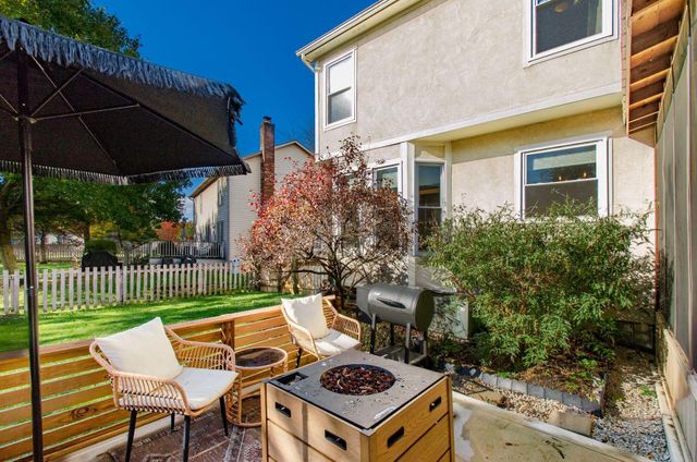 382 Canterbury Court, Westerville, OH 43082