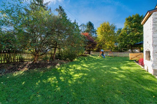 382 Canterbury Court, Westerville, OH 43082