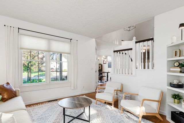 382 Canterbury Court, Westerville, OH 43082