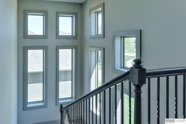 3606 S 203rd Street, Omaha, NE 68130