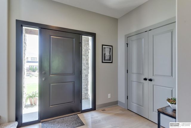 3606 S 203rd Street, Omaha, NE 68130