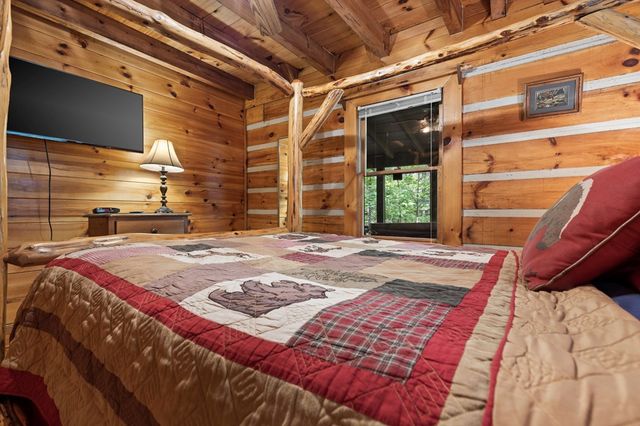62 Walkabout Creek Road, Morganton, GA 30560