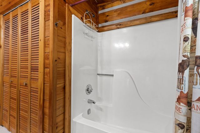 62 Walkabout Creek Road, Morganton, GA 30560