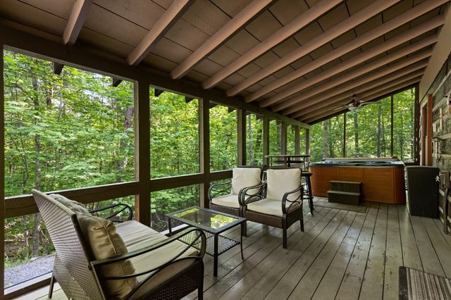 62 Walkabout Creek Road, Morganton, GA 30560