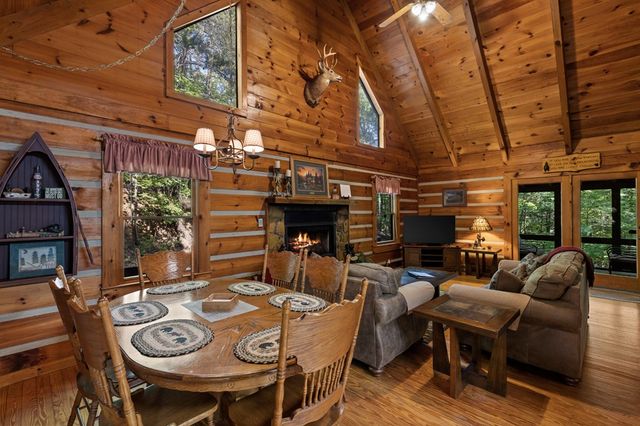 62 Walkabout Creek Road, Morganton, GA 30560