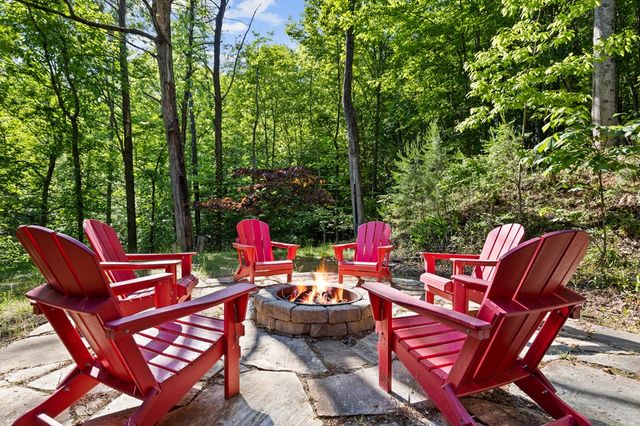 62 Walkabout Creek Road, Morganton, GA 30560