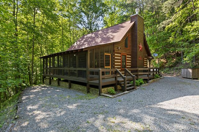 62 Walkabout Creek Road, Morganton, GA 30560