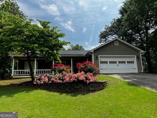 4109 Burgundy Way, Flowery Branch, GA 30542