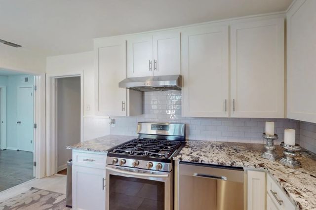 3250 Binyon Street, Fort Worth, TX 76133