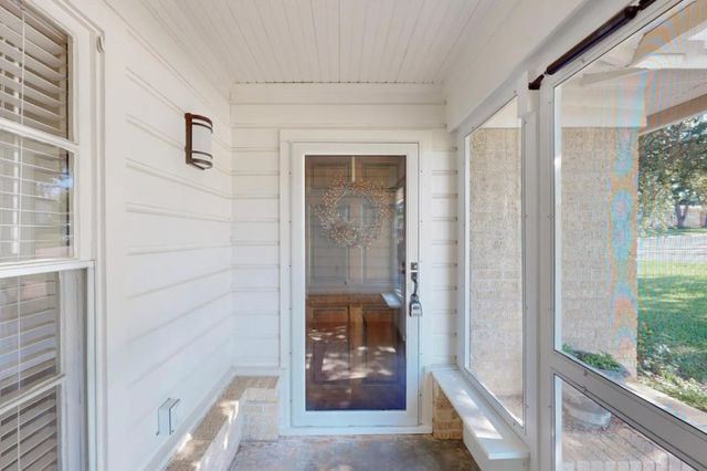 3250 Binyon Street, Fort Worth, TX 76133