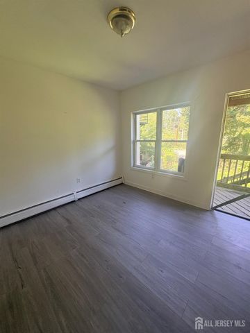 661 Catherine Street 2B, Perth Amboy, NJ 08861