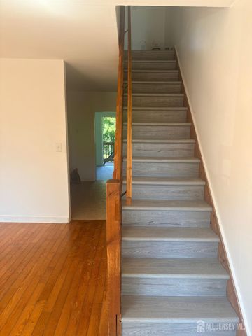 661 Catherine Street 2B, Perth Amboy, NJ 08861