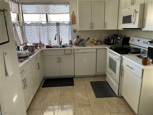 2548 Malabar Avenue, Las Vegas, NV 89121