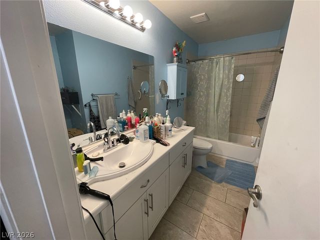 2548 Malabar Avenue, Las Vegas, NV 89121