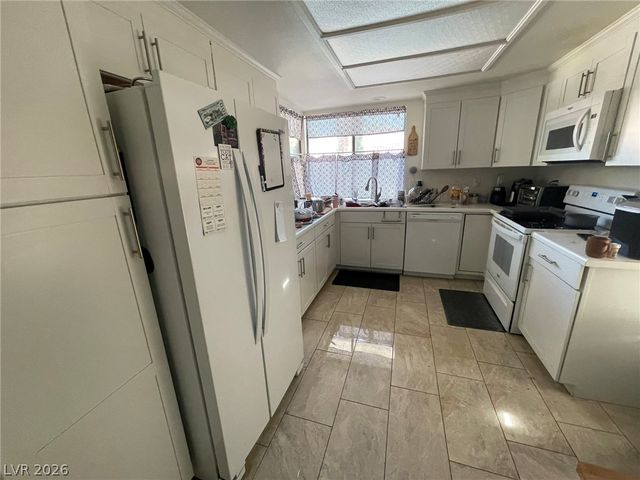2548 Malabar Avenue, Las Vegas, NV 89121