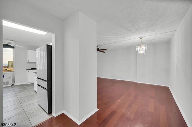 300 Winston Dr-C1601 1601, Cliffside Park Boro, NJ 07010