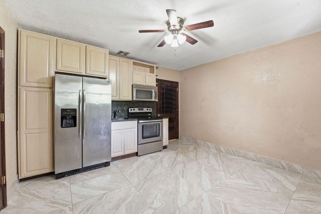 12356 61st Lane N, West Palm Beach, FL 33412