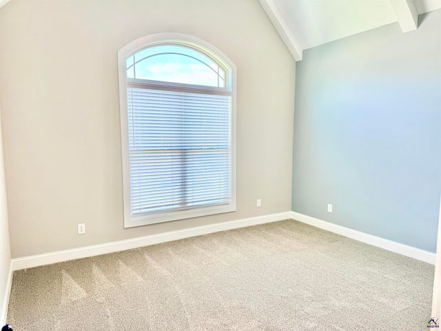 604 Willowbrook Lane, Kathleen, GA 31047