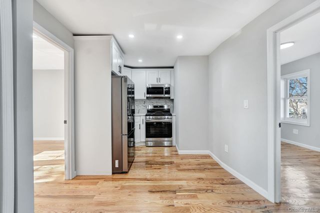 114-23 200th Street, Saint Albans, NY 11412