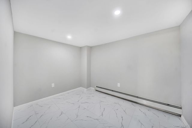 114-23 200th Street, Saint Albans, NY 11412