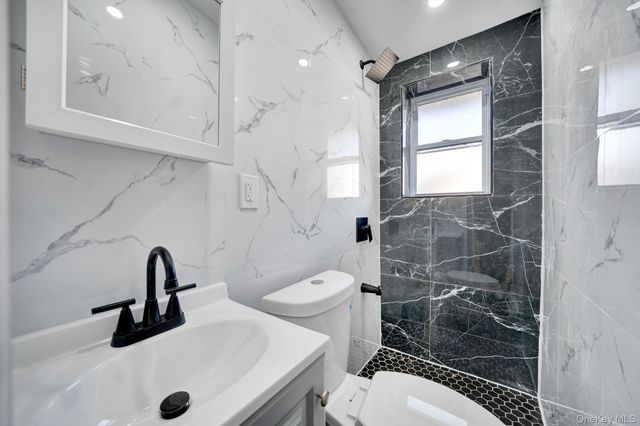 114-23 200th Street, Saint Albans, NY 11412