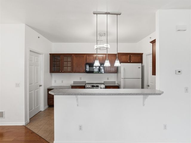 273 Scio Village Court 243, Ann Arbor, MI 48103