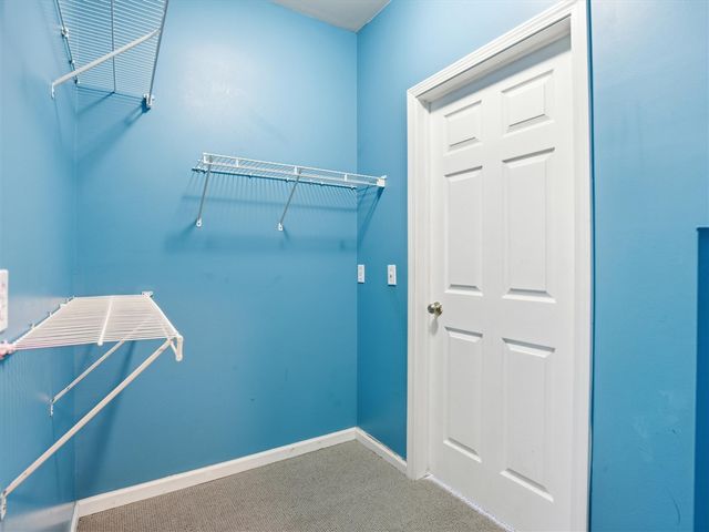 273 Scio Village Court 243, Ann Arbor, MI 48103