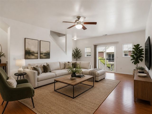 273 Scio Village Court 243, Ann Arbor, MI 48103
